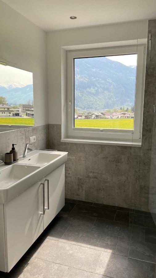 Appartamento Theview Kreuzjoch Fügen Esterno foto