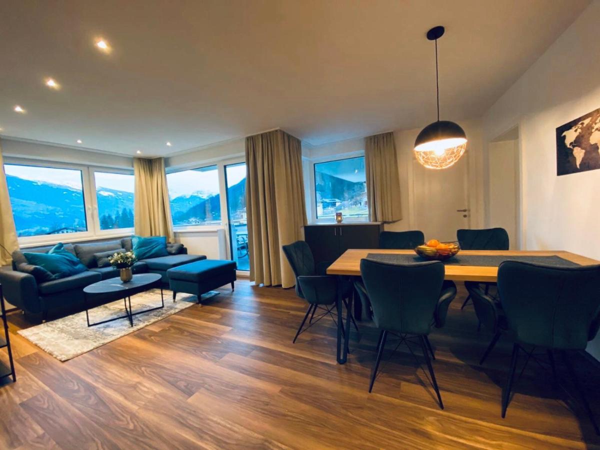 Appartamento Theview Kreuzjoch Fügen Esterno foto