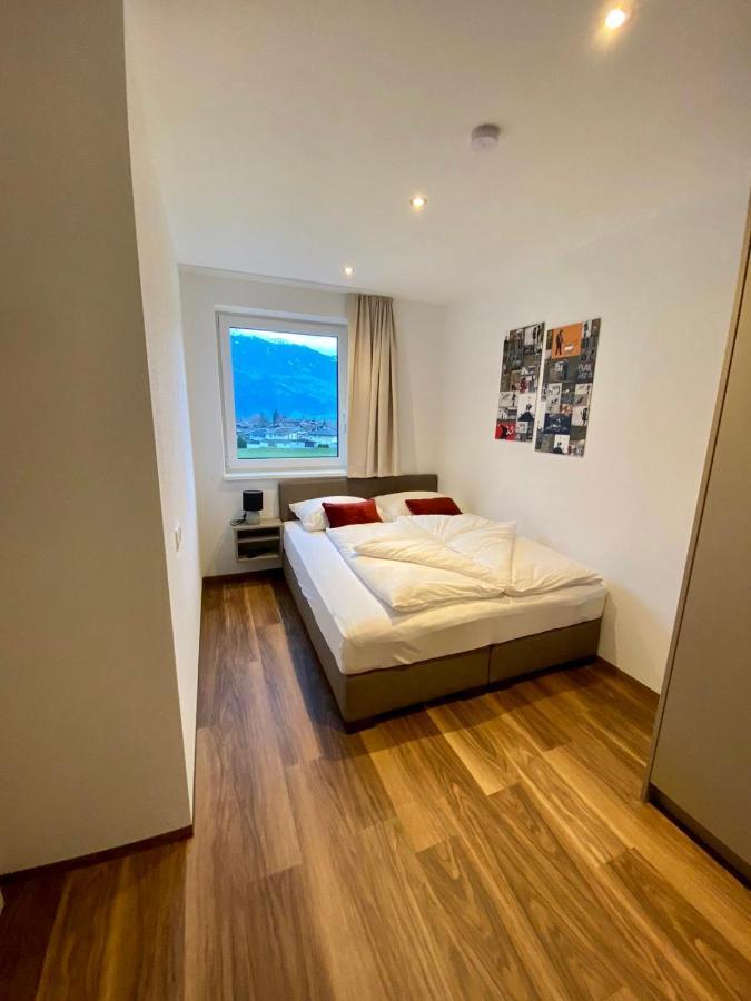 Appartamento Theview Kreuzjoch Fügen Esterno foto